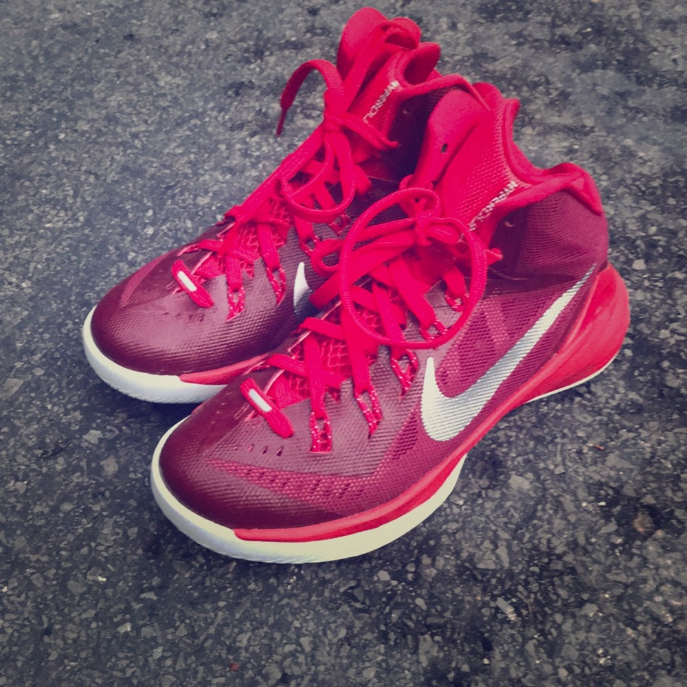 NIKE Hyperdunk 2014